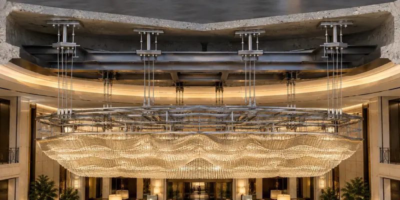 Load path from a large chandelier frame to the hotel building structure Load path from a large chandelier frame to the hotel building structure