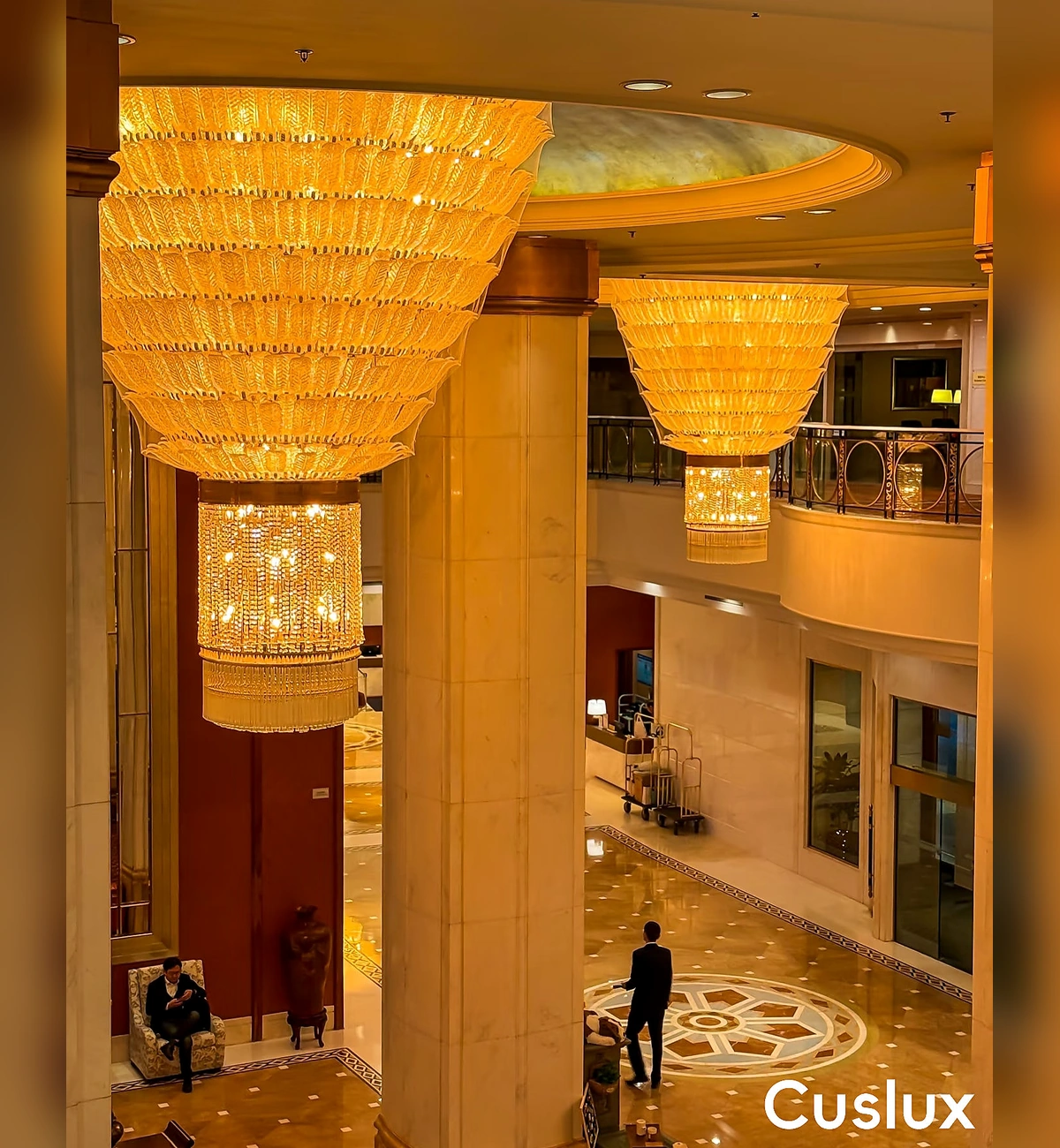 1787724188329574.webp luxury hotel lighting installation with layered glass leaves.webp