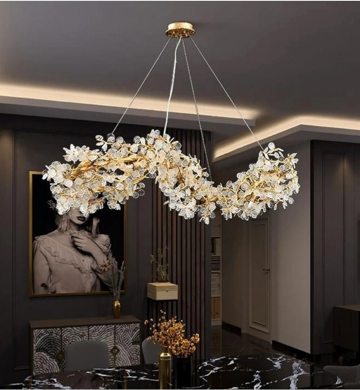 1789699835483711.webp restaurant dining table lighting with artistic pendant light.webp
